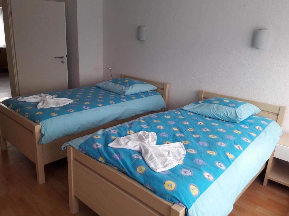 Monteurwohnungen Lerch Santos Mönchengladbach Exterior foto