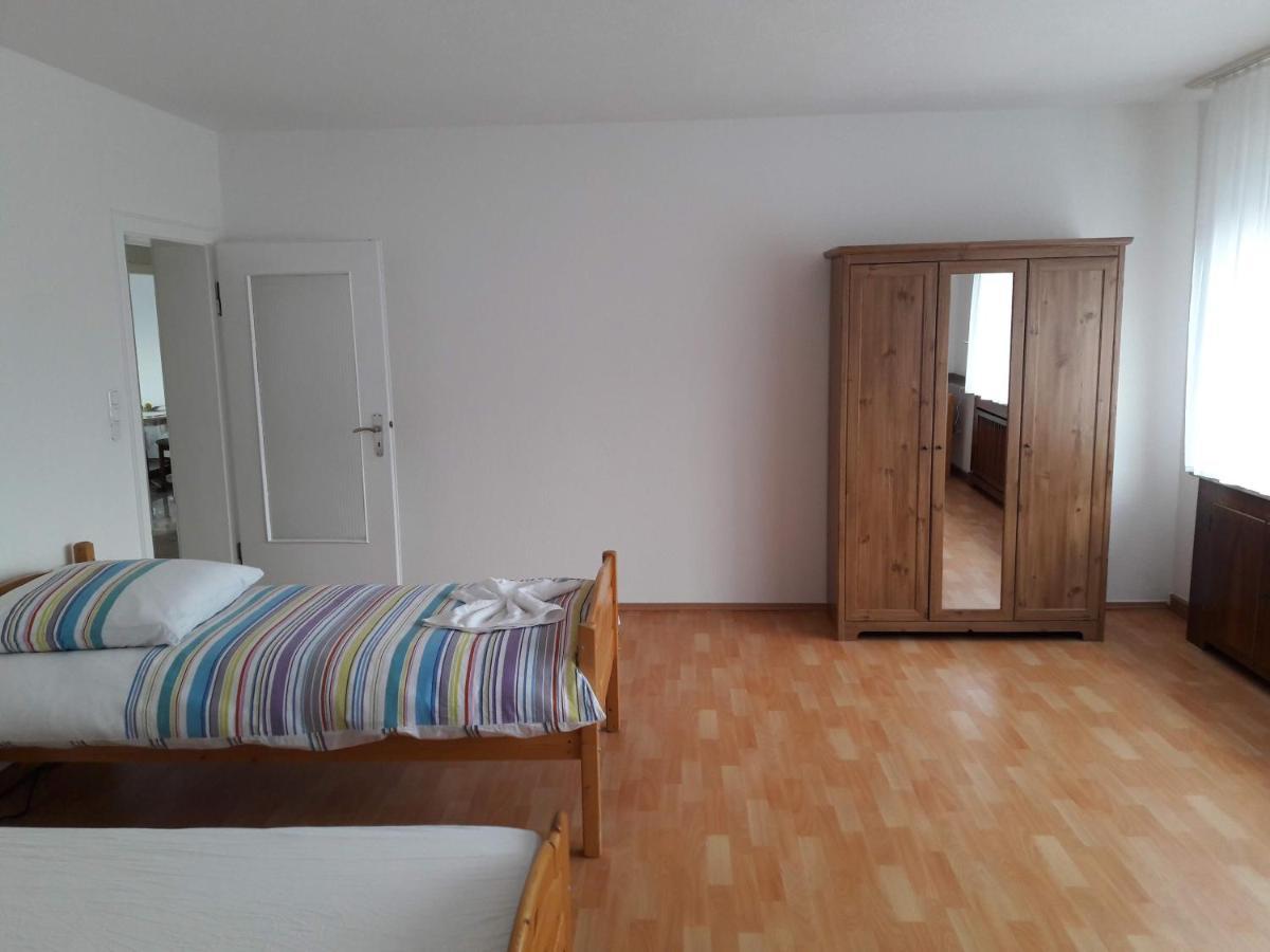 Monteurwohnungen Lerch Santos Mönchengladbach Exterior foto
